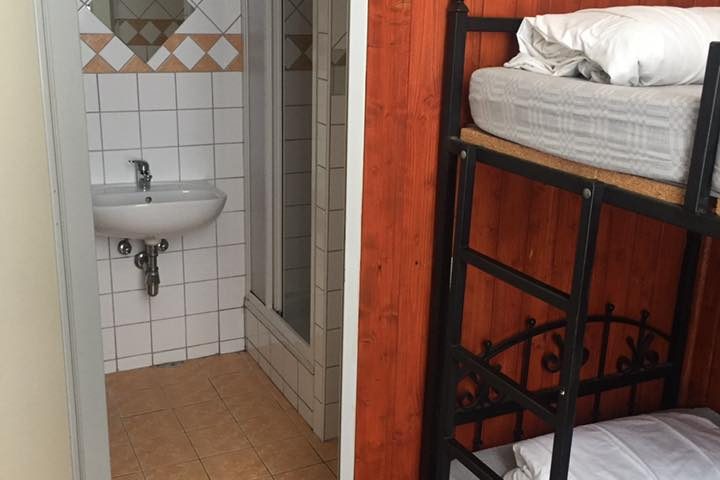 Alpesi szállás - www.alpesikaland.hu - Hotel-Banhof - HEgyi menedekhaz12